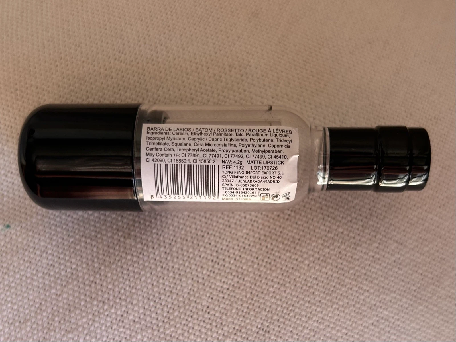 YES LOVE Matte Lipstick - Bottle Shape (Max Shade) – photo 3